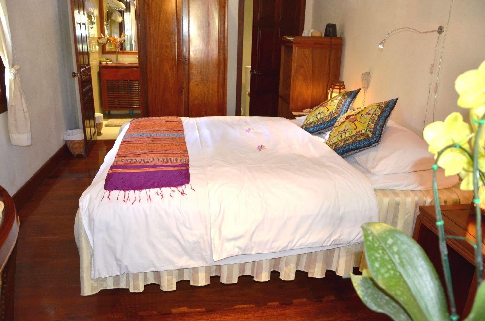 Mekong Riverview Hotel Luang Prabang Esterno foto