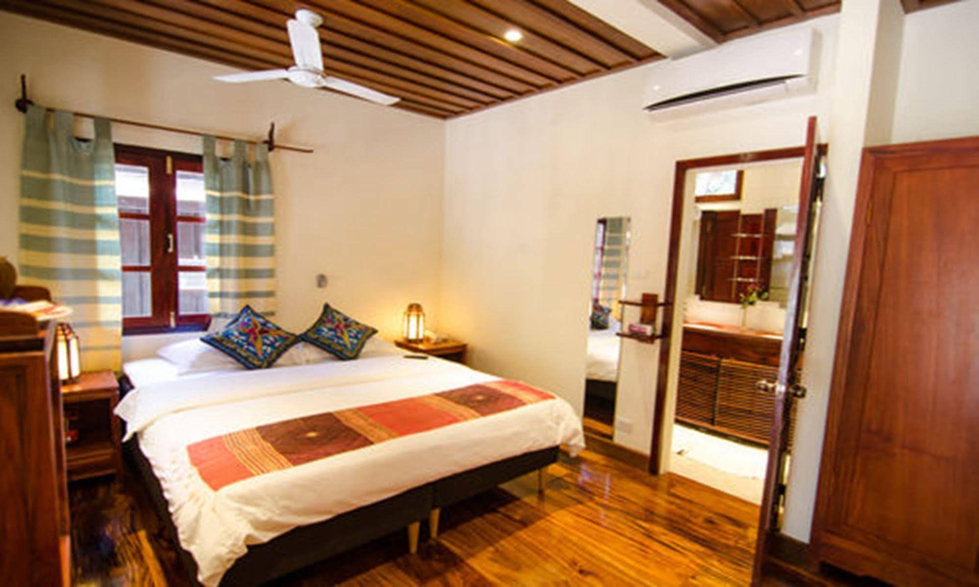 Mekong Riverview Hotel Luang Prabang Esterno foto